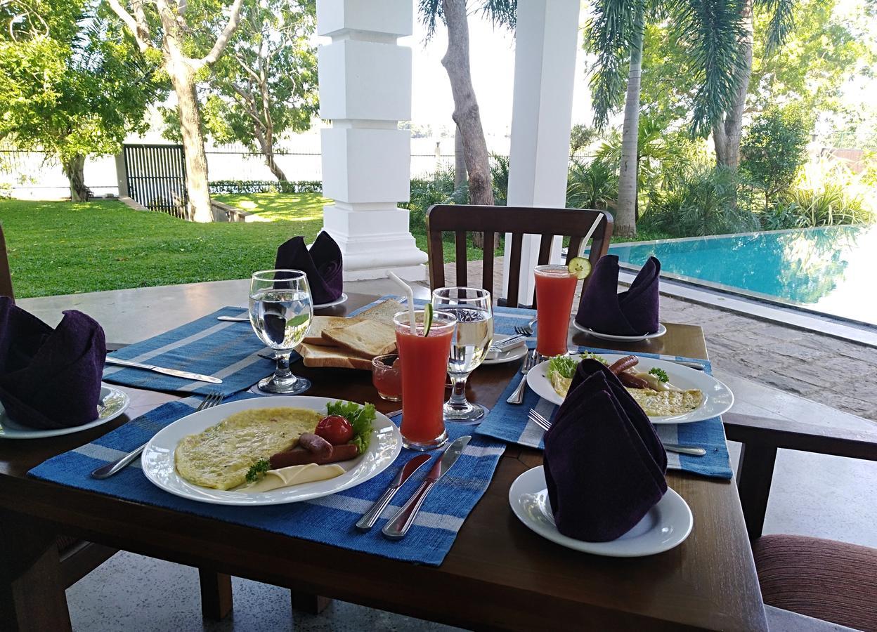 Diya Dahara Lake Resort Yala Exterior foto